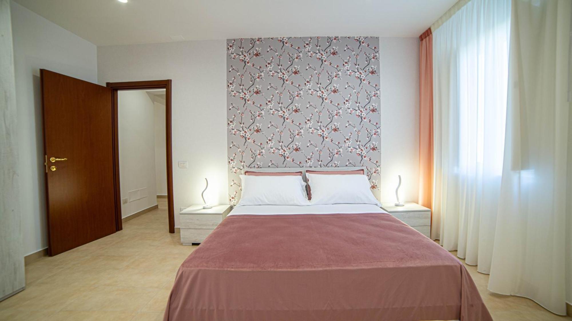 A Casa Di Pako Apartment ซาแลร์โน ภายนอก รูปภาพ