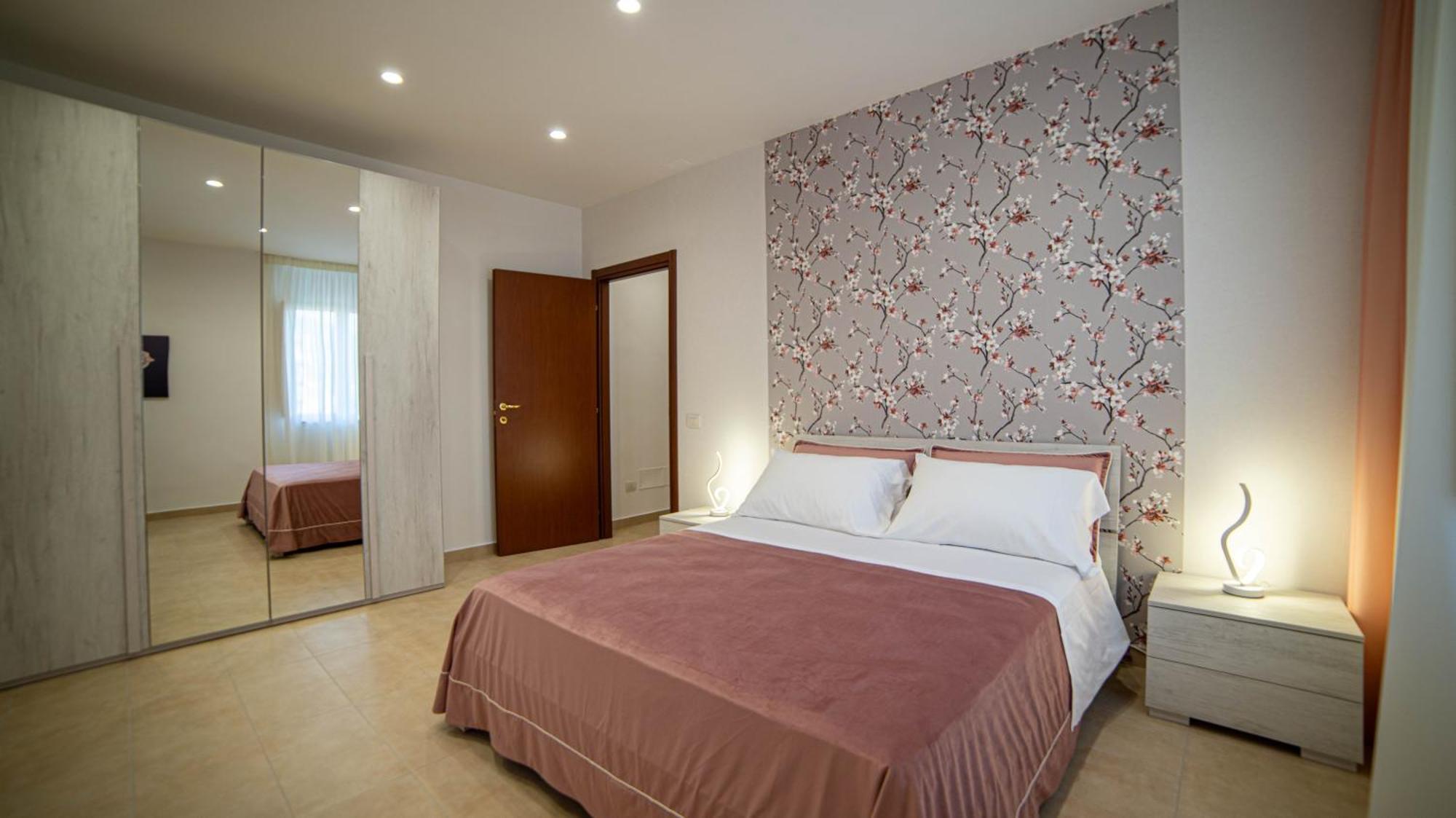A Casa Di Pako Apartment ซาแลร์โน ภายนอก รูปภาพ