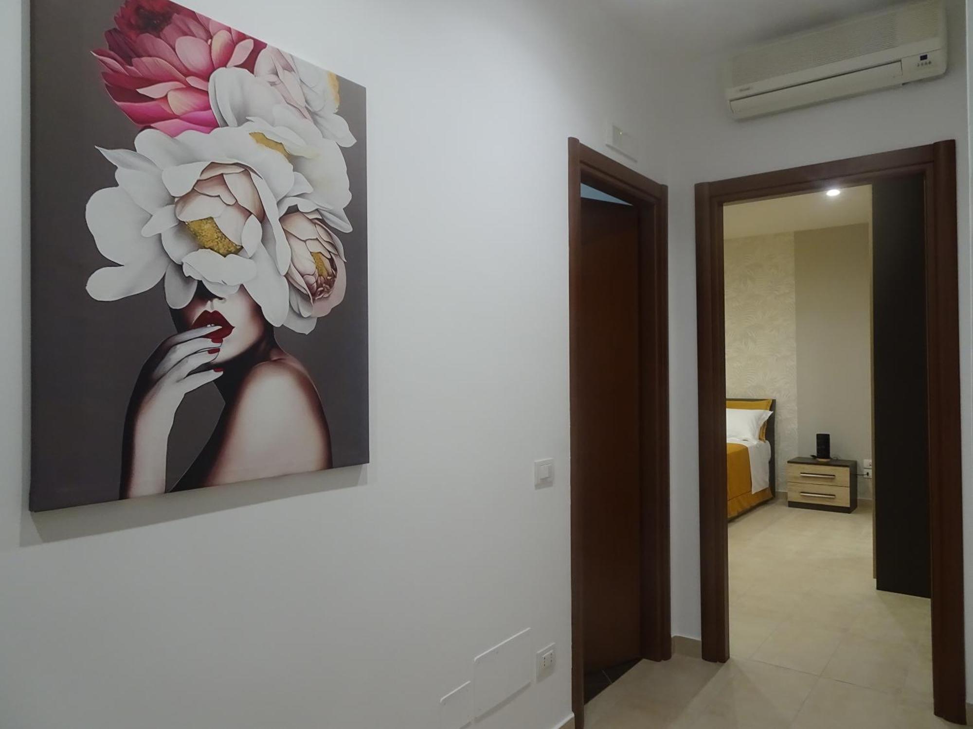 A Casa Di Pako Apartment ซาแลร์โน ภายนอก รูปภาพ