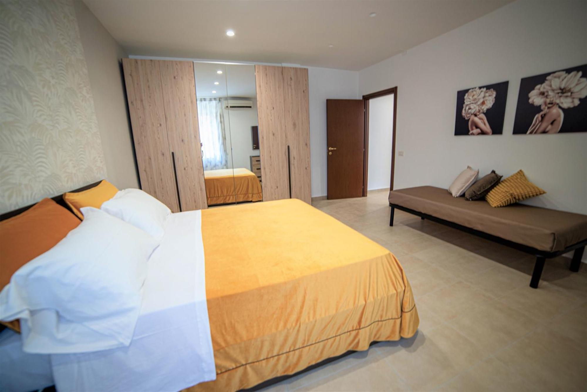 A Casa Di Pako Apartment ซาแลร์โน ภายนอก รูปภาพ
